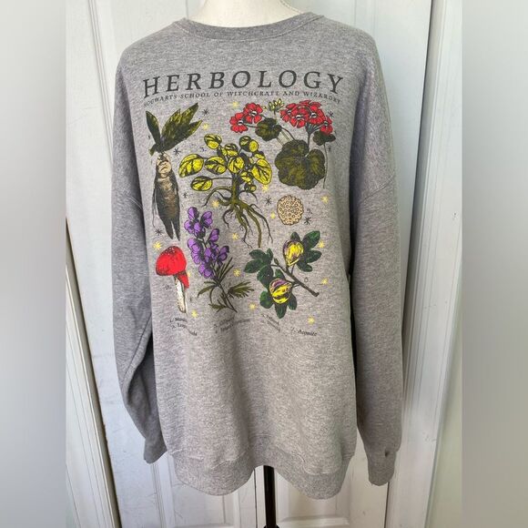 Harry Potter Magical Herobology 2XL Graphic Sweatshirt - Picture 1 of 7